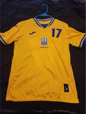 Ukraine 2021-2024 Zinchenko Euro Home Soccer Jersey Size M